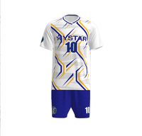 Jersey Sepak Bola Musim Panas Pria OEM Custom, Celana Pendek Senada, Ringan, Bernapas, Cepat Kering, Kerah Bulat, Poliester, Tim Profesional