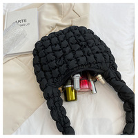 Nouveau sac à bandoulière matelassé pour femme, sac à main carré matelassé couleur bonbon, tendance et très vendu, personnalisable.