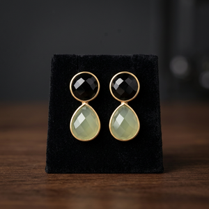 Pendientes de Latón Hechos a Mano, Estilo Étnico, Chapados en Oro de 14k/24k con Ónix Negro, Unisex - Product Image 3