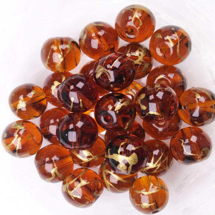 สีน้ำตาล