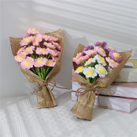 Bouquet de fleurs au crochet mignon fait à la main fleur de marguerite tricotée pour cadeau de femme de fête des mères