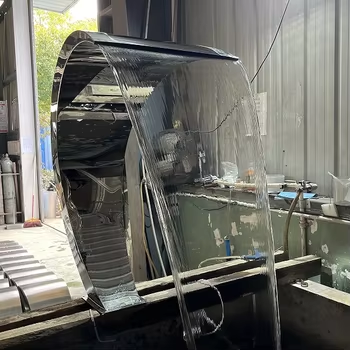 Silver  size:H70*W30*L60cm