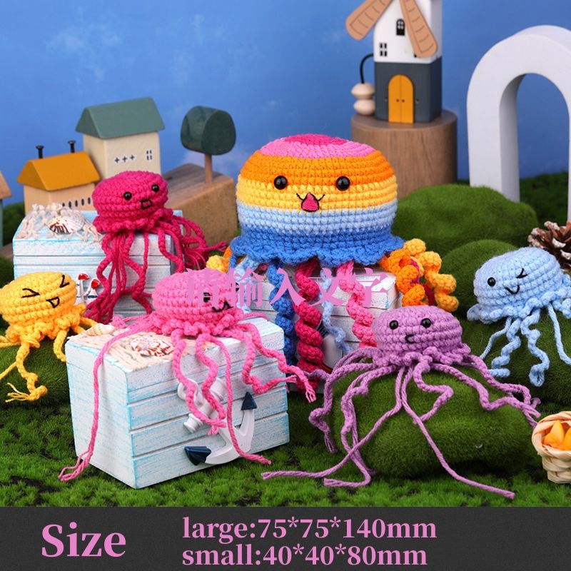 Famille de méduses colorées