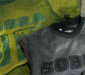 T-shirts personnalisés à épaules tombantes poids lourd sérigraphie Streetwear Graffiti recadrée surdimensionné Boxy coton t-shirt pour hommes - Product Image 3