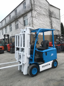 Japanese Used 2-3 Ton Diesel Counterbalance <b>Forklifts</b> with 3m Fork Height 1 Year Warranty for Model Offroad - Product Image 3