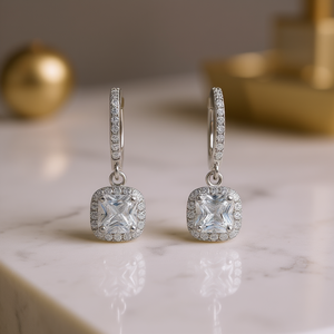 Orecchini Pendenti con Cristalli Taglio Principessa, Placcati in Rodio, in Lega di Zinco, Gioielli da Sposa Classici con Incastonatura a Griffe per Donna - Product Image 2