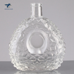 750Ml <span class=keywords><strong>Moins</strong></span> <span class=keywords><strong>Cher</strong></span> Personnalisé Délicat Embosser Brandy Xo Bouteille En Verre Avec Logo Personnalisé - Product Image 3