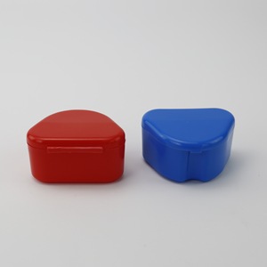 Estuche portátil para dentaduras postizas LK-418, almacenamiento oral triangular para adultos, tamaño grande - Product Image 3