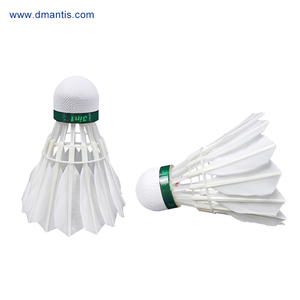 Volant de <span class=keywords><strong>badminton</strong></span> Speed 77 D60 avec plumes de canard de première qualité et nouvelle technologie 3 en 1 - Product Image 3