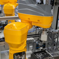 Bras robotisé industriel Staubli TS2-60, portée de 620 mm, charge utile de 8,4 kg, robot SCARA pour la préhension et le placement rapides