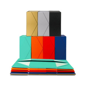Dossiers magnétiques rigides de luxe 1200g avec impression de logo personnalisé, revêtement UV, finition mate pour l'emballage de <span class=keywords><strong>vin</strong></span> et de spiritueux - Product Image 1