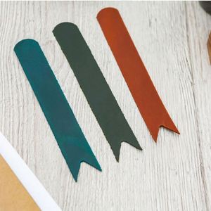 Wholesale Pu Leather Concise Modern Student Page Markers Special Portable <b>Bookmark</b> Gift for Read Lovers - Product Image 1
