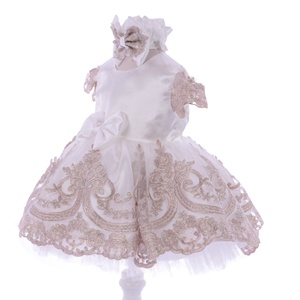 เดรสคลุมเข่าแขนยาวผ้าลูกไม้สำหรับเด็กผู้หญิงชุดเดรสสำหรับงานแต่งงานดีไซน์ใหม่ทันสมัยสำหรับฤดูใบไม้ผลิออกแบบได้ตามต้องการ - Product Image 3