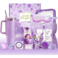 Coffret Cadeau de Noël avec Masque pour les Yeux et Serviette – Idéal pour Anniversaires et Occasions Spéciales
