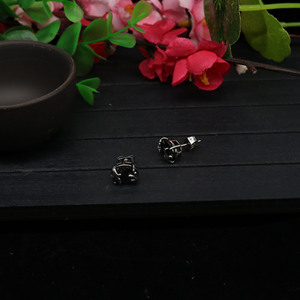 Pendientes de bola negros de acero y titanio yunnique con diseño geométrico de dragón y fénix para hombres y mujeres, joyería de regalo - Product Image 4