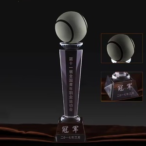 Trophée de haute qualité en verre en forme de boule de cristal pour le tennis de table, le golf, le basketball, le football, le billard - Product Image 1