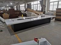 Table de réunion personnalisée en surface solide haute brillance pour bureau, salle de conférence, capacité 14 personnes