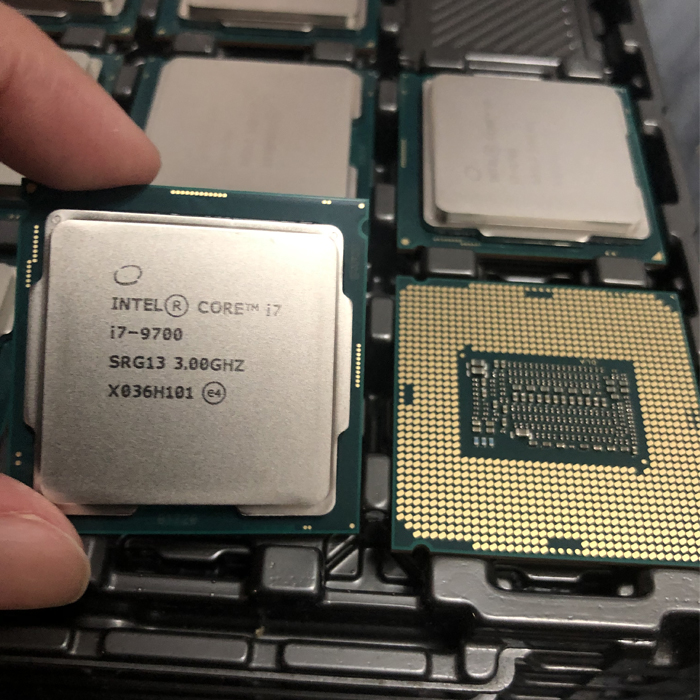 intel Core i7-9700 【CPU 2点セット】まとめ売り intel Core i7-9700