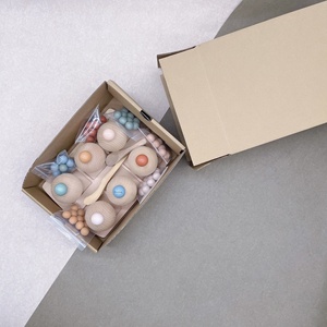 ของเล่นไม้รูปเค้กสายรุ้งและลูกบอล ของเล่นเสริมพัฒนาการแบบเรจจิโอ เกมเล่นบทบาทสมมติ เกมหยิบลูกปัด ของเล่นไม้รูปคัพเค้กสำหรับเด็กอายุ 3-6 ปี - Product Image 3