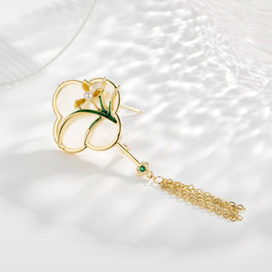 Flower Shape Brooch Zinc Alloy With Tassel Fan Design For Women Party Wear Chinese Style Lapel Pin Accessory - Product Image 4