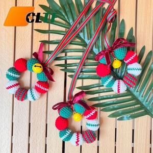 Acessório Decorativo de Natal Feito à Mão em Crochê com Corda Trançada para Pendurar na Árvore de Natal, Espelho de Carro e Decoração de Casa - Pingente Artificial de Natal - Product Image 1