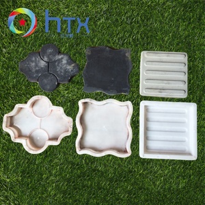 Nouveau moule en plastique pour pavés autobloquants en béton - Product Image 1