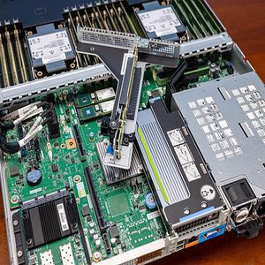 เซิร์ฟเวอร์แร็ค 1U ประสิทธิภาพสูง Inspur NF5180M6 |   ช่องใส่ของขนาด 2.5 นิ้ว จำนวน 10 ช่อง |   ซีพียู Xeon Gold 5320 |   แรม 32G |   พรีเมียม |   มีสินค้าในสต็อก - Product Image 4