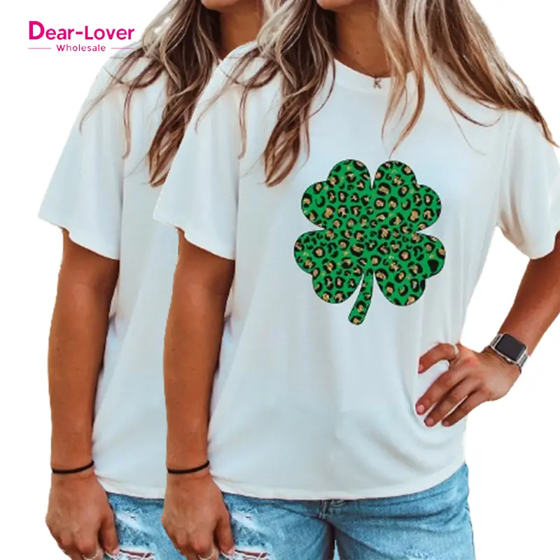 Dear-Lover St Patricks Day White Leopard Four Leaf Clover wanita Vintage grafis T shirt Custom