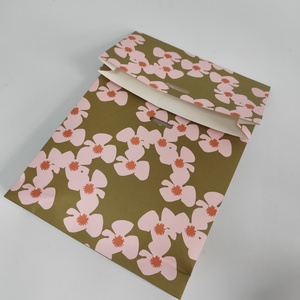 Sac d'expédition en papier kraft biodégradable de luxe avec impression de logo personnalisé pour l'emballage de vêtements, de chaussures et de fourrures - Enveloppe d'expédition rigide - Product Image 2