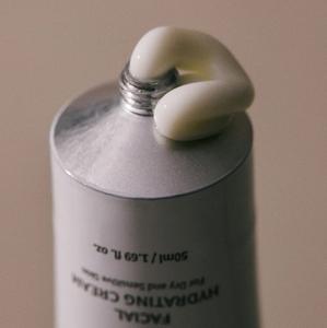 Crema Facial Multi-Hidratante ATTATION Motherwort, Cuidado Intensivo de la Barrera de Humectación, Piel Seca y Sensible, Cosmética Coreana para Mujeres - Product Image 5