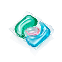 Les petites capsules de lessive facilitent le lavage du linge avec un pouvoir nettoyant 8 fois supérieur et des résultats puissants