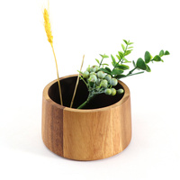 Petit bol en bois pour ustensiles de cuisine
