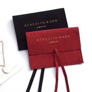 PandaSew Bustina portagioie in microfibra con logo personalizzato stampato a rilievo e chiusura a laccetti - Product Image 2