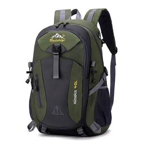 Nouveau style de <span class=keywords><strong>sac</strong></span> à <span class=keywords><strong>dos</strong></span> de voyage pour hommes pour les sports de plein air-Fermeture à glissière imperméable pour la randonnée alpinisme-Doublure en polyester - Product Image 4
