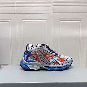 Top-tier Designer Men's Sports Shoes - Luxurious Retro Casual <b>Running</b> Shoes with Breathable Thick Soles <b>for</b> Walking. - Product Image 1