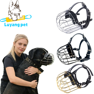 Bozal de Hierro Resistente para Perros - Anti-Mordidas y Anti-Ingestión Accidental para Rottweiler/Bulldog Francés/<span class=keywords><strong>Cane</strong></span> <span class=keywords><strong>Corso</strong></span> y Perros Grandes/Medianos - Product Image 1