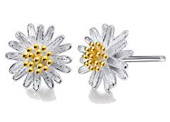 stud earrings