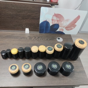 Pots en verre noir 4oz 250ml 500ml 1L Pots résistants aux UV 1 3.5 7 grammes Pot d'emballage de fleurs Thermomètre anti-odeur Récipient en verre - Product Image 5