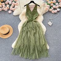 Robe décontractée pour femmes, sans manches, col en V, dentelle, patchwork, tulle, coupe évasée, élégante, longue, à superpositions, pour les occasions spéciales et le quotidien