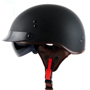 Casco de Motocicleta y Scooter de Diseño Moderno y Elegante - Product Image 2