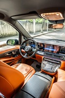Kit intérieur de luxe Vito V-Class W447, tableau de bord à double écran, volant en carbone, sièges VIP, lit, toit étoilé, OEM d'usine