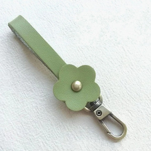 Portachiavi in Vera Pelle con Fiori Colorati per Donne, Doppio Strato in Pelle Bovina - Product Image 3