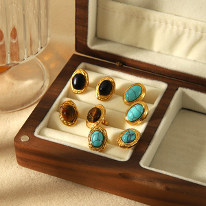 Pendientes de tuerca ovalados de turquesa, ónix negro y ojo de tigre, chapados en oro, con engaste de bisel de acero inoxidable, para mujer, joyería de moda. - Product Image 1