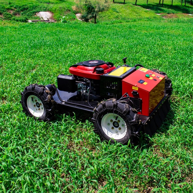 High Efficiency 4WD RC Lawn Mower HT550D 3000m²/H Working Capacity Professional Commercial Robotic Grass Cutter