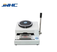 Machine de gaufrage pour la fabrication de cartes en PVC à moteur métallique pour le gaufrage de codes sur des textiles Fabricant de cartes en plastique