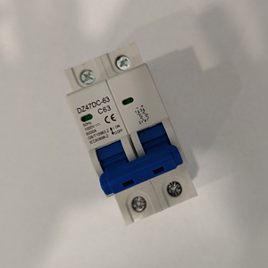 Disjoncteur miniature 2P DC MCB 1000Vdc 6kA, capacité de coupure, montage sur rail DIN, certifié CE pour système <span class=keywords><strong>solaire</strong></span> photovoltaïque - Product Image 1