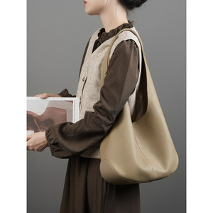 New Korean <b>High</b>-End Women's Tote Bag Large Capacity Genuine Leather Bucket Bag First Layer Genuine Leather Armpit Shoulder - Product Image 1