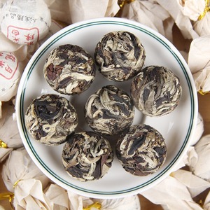 Thé Blanc du Yunnan Rock Sugar Sweet Rhyme, Calming Moonlight White <span class=keywords><strong>Dragon</strong></span> Balls - Product Image 3
