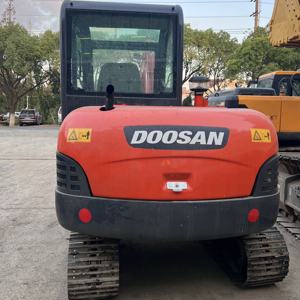 मिनी खुदाई के लिए मिनी एस्कैविटर D60 क्रॉलर एसावाटोर मिनी <span class=keywords><strong>5</strong></span>.<span class=keywords><strong>5</strong></span>टन D60 बिक्री के लिए - Product Image 5