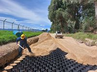 Géocell pour la protection des pentes raides dans la construction routière, géocell de haute qualité à usage civil